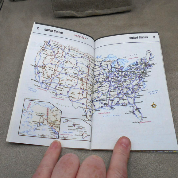 Vintage MapQuest Pocket Size Road Atlas for United State Canada Mexico 2003 - Picture 6 of 8